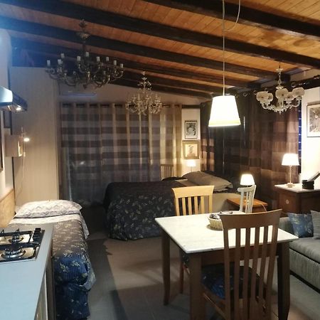 Appartamento Casa della Quercia San Giovanni La Punta Esterno foto