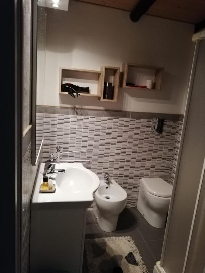 Appartamento Casa della Quercia San Giovanni La Punta Esterno foto
