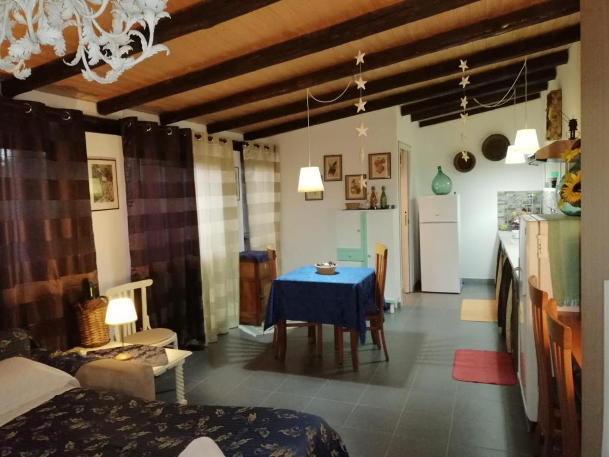 Appartamento Casa della Quercia San Giovanni La Punta Esterno foto